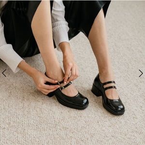 NWOB Jonak Paris Mary jane babies leather double strap platform shoes heel 39